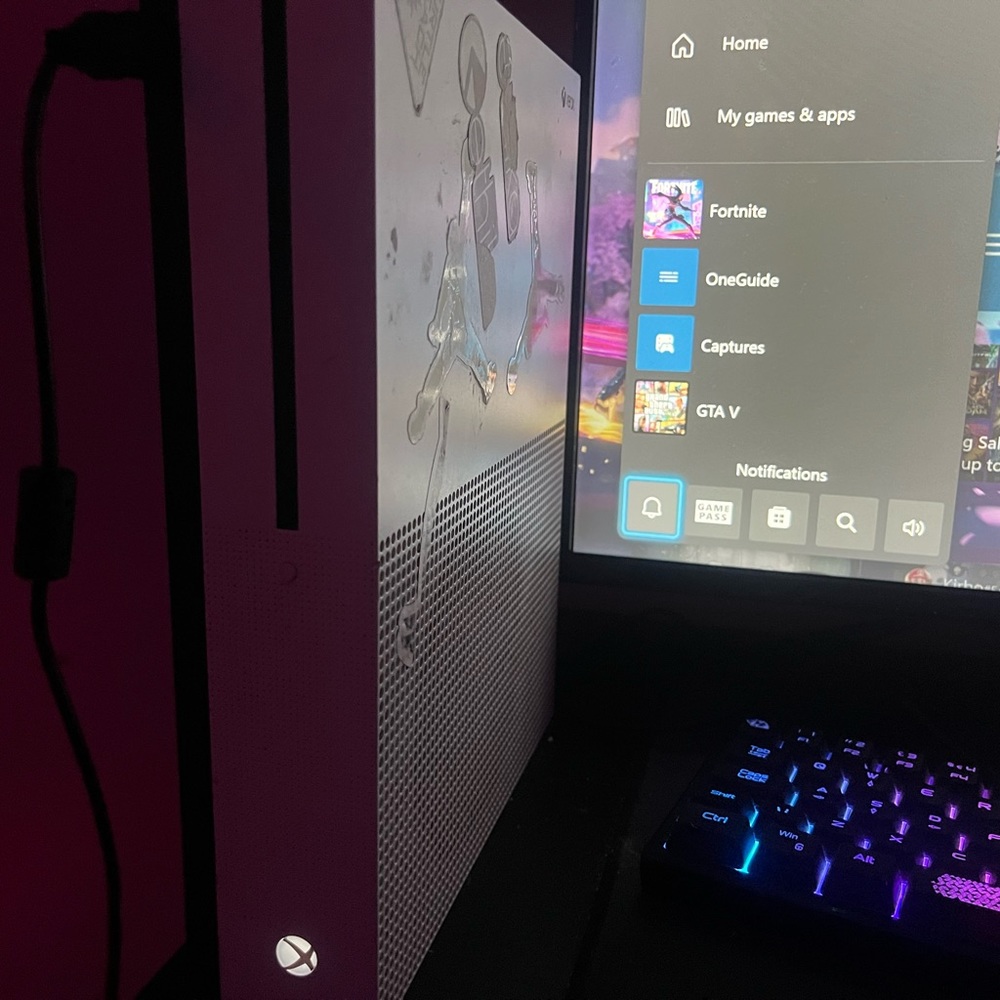 Xbox One - Picture 5 of 6